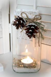 Aproveite aquele pote de vidro velho para por velas e decore com o tema - Take that old glass jar to put candles and decorate with the theme 